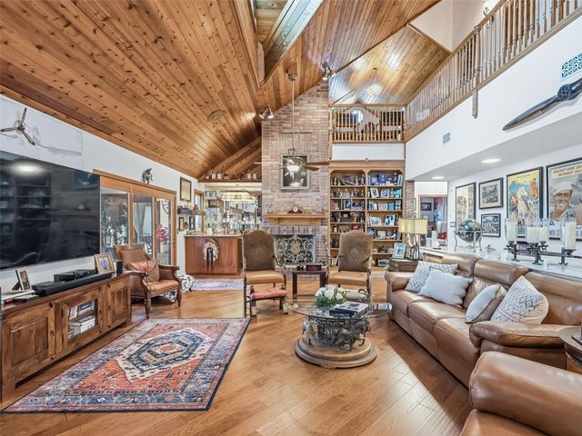 2284 SE LAUREL RUN DRIVE, Ocala, FL 34471