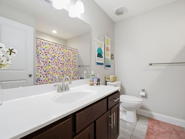 2570 E Keystone Drive, Republic, MO 65738