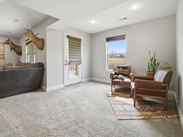 2570 E Keystone Drive, Republic, MO 65738