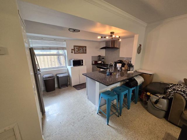 740 NE 37th Street A, Oakland Park, FL 33334