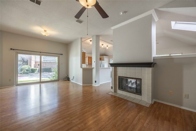 464 Arbor Club Lane, Euless, TX 76039