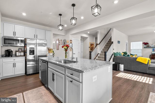 15542 TWIN RIVER CIR CIR, Bowie, MD 20716