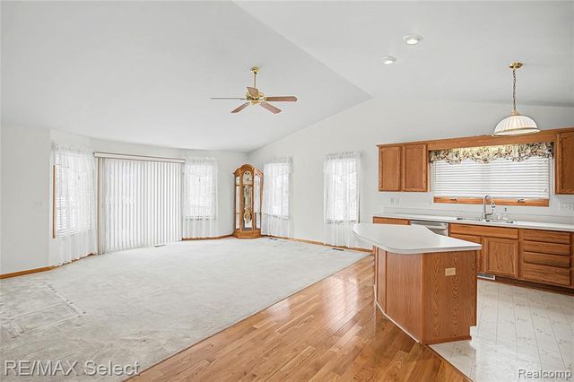 1058 Brokaw Drive, Davison, MI 48423