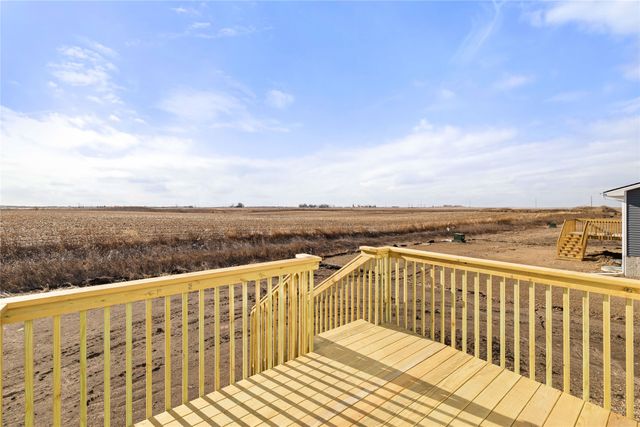 1385 Cedar Street, Waukee, IA 50263