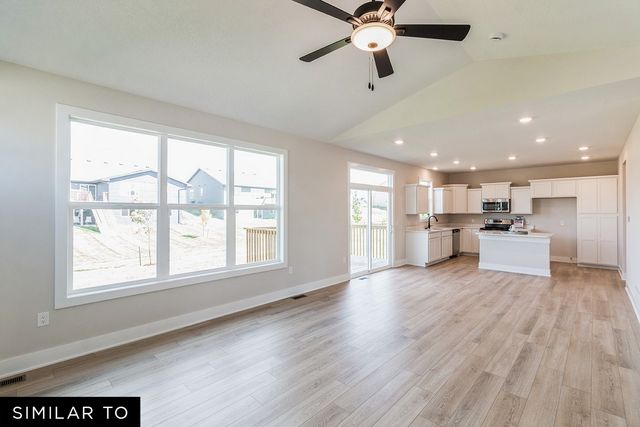 1385 Cedar Street, Waukee, IA 50263