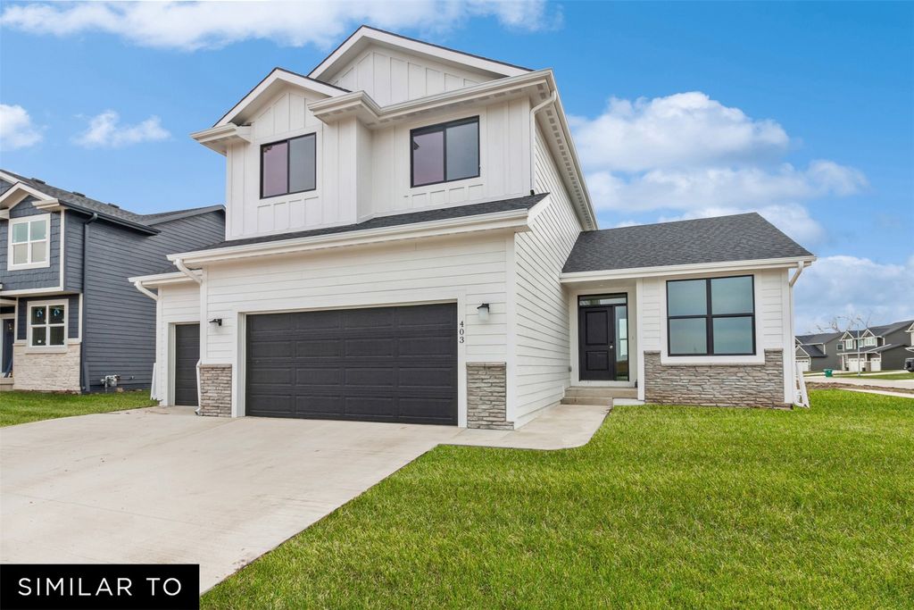 1385 Cedar Street, Waukee, IA 50263