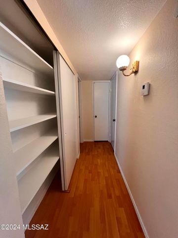 8450 E Old Spanish Trl Apt 227, Tucson, AZ 85710