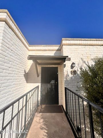 8450 E Old Spanish Trl Apt 227, Tucson, AZ 85710