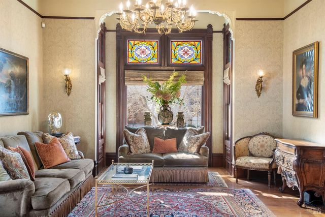 608 Randolph St, Napa, CA 94559