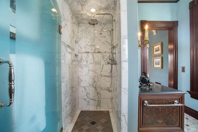 608 Randolph St, Napa, CA 94559