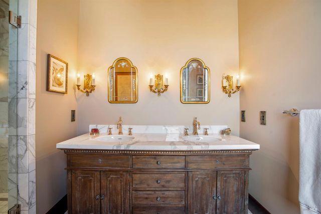 608 Randolph St, Napa, CA 94559