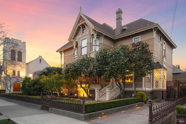 608 Randolph St, Napa, CA 94559