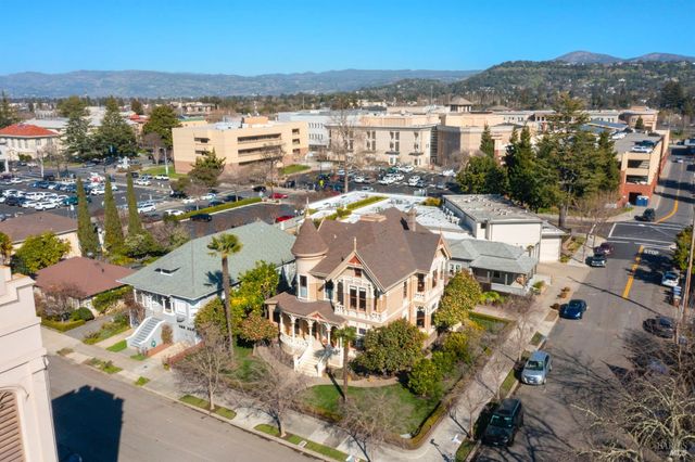 608 Randolph St, Napa, CA 94559