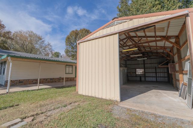 43 Lawrence Landing Road, Conway, AR 72032