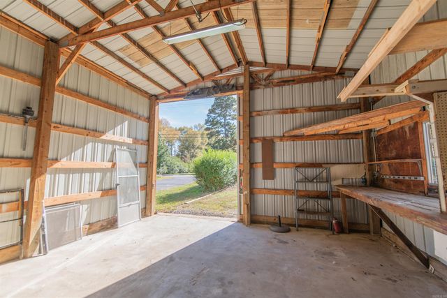 43 Lawrence Landing Road, Conway, AR 72032