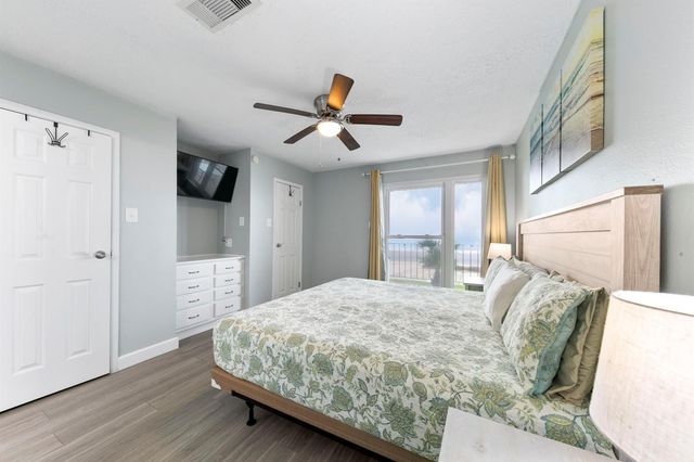 7600 Seawall Boulevard 115, Galveston, TX 77551