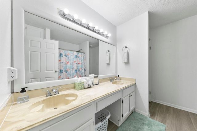 7600 Seawall Boulevard 115, Galveston, TX 77551