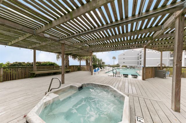 7600 Seawall Boulevard 115, Galveston, TX 77551