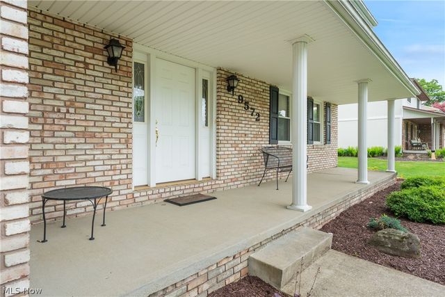 9572 Beryl Street NW, Canal Fulton, OH 44646