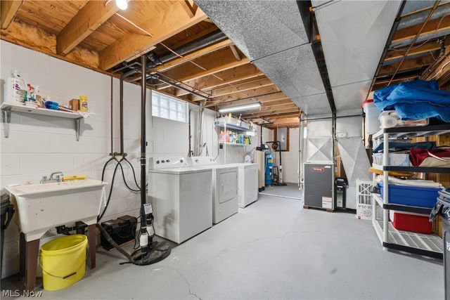 9572 Beryl Street NW, Canal Fulton, OH 44646