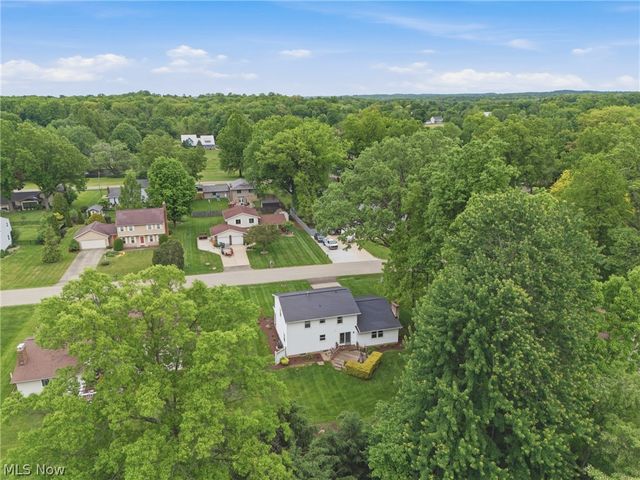 9572 Beryl Street NW, Canal Fulton, OH 44646