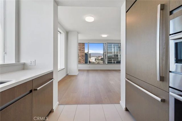 889 Francisco Street 2408, Los Angeles, CA 90017