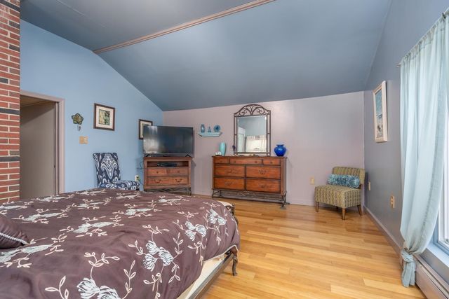 140 Mountain View Road, Deerfield, NH 03037