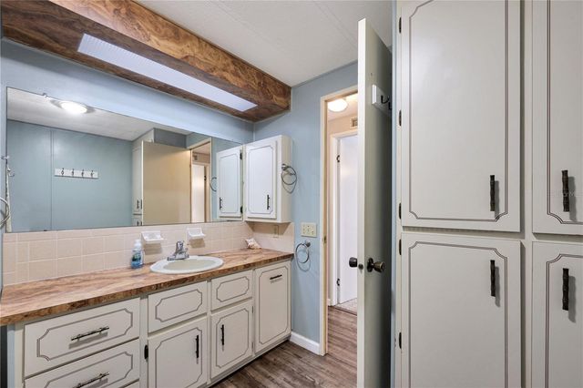 2100 KINGS HIGHWAY 465, Port Charlotte, FL 33980