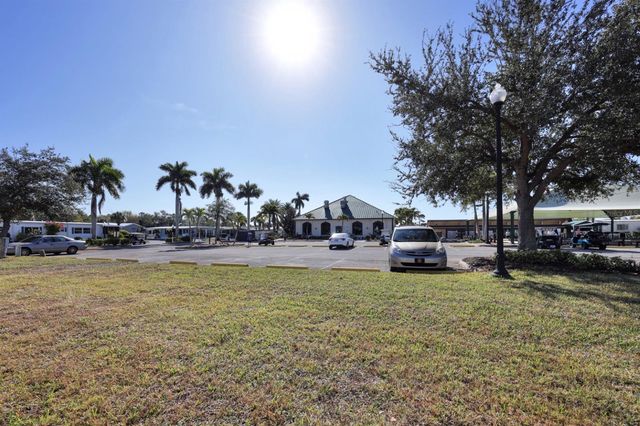 2100 KINGS HIGHWAY 465, Port Charlotte, FL 33980