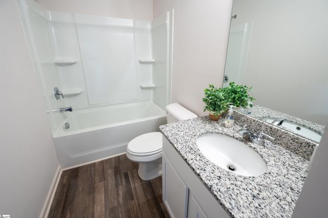 416 Mossy Walk Way, Spartanburg, SC 29303