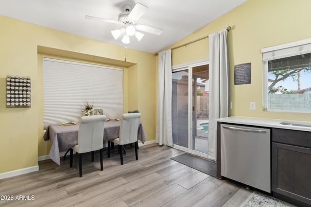 4915 W EVANS Drive, Glendale, AZ 85306