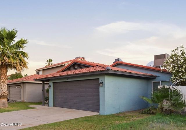 4915 W EVANS Drive, Glendale, AZ 85306