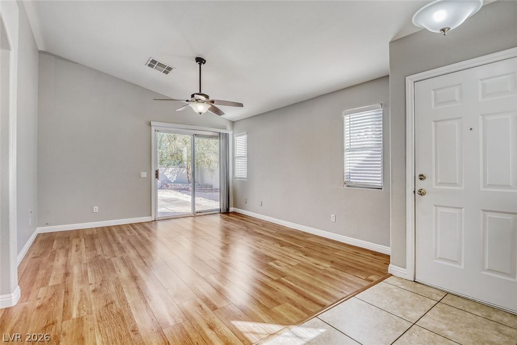 2146 Sunset Vista Avenue, Henderson, NV 89052 — photo 2