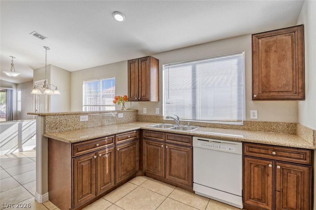 2146 Sunset Vista Avenue, Henderson, NV 89052 — photo 4