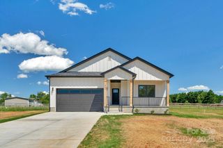 2104 County Line Road, Kings Mountain, NC 28086