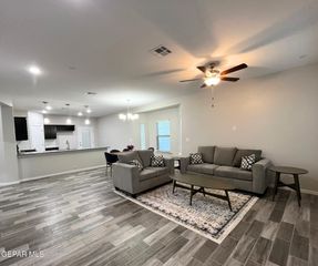 3804 Course, El Paso, TX 79938