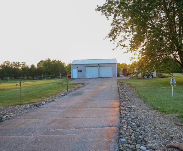 17584 Mississippi Street, Lowell, IN 46356