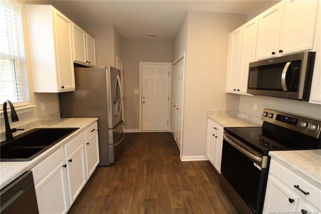 5112 Mabe Drive, Holly Springs, NC 27540