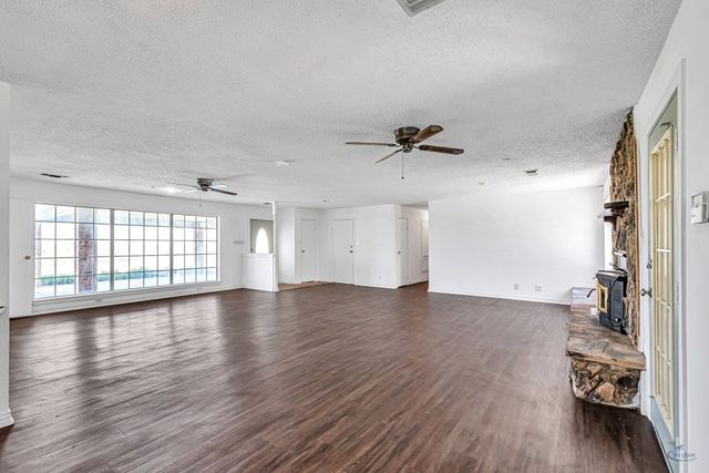 3908 W County Rd 145, Midland, TX 79706