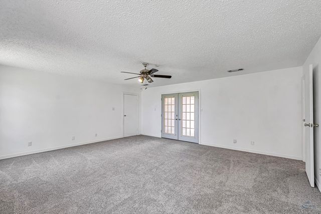 3908 W County Rd 145, Midland, TX 79706