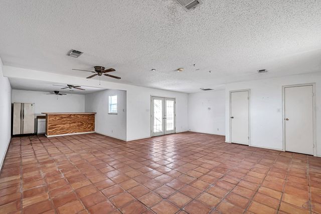 3908 W County Rd 145, Midland, TX 79706