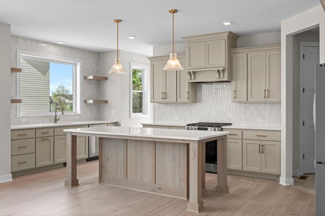 3779 Knightsbridge Lane N, Lake Elmo, MN 55042