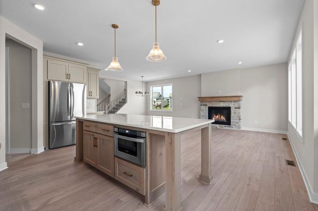 3779 Knightsbridge Lane N, Lake Elmo, MN 55042