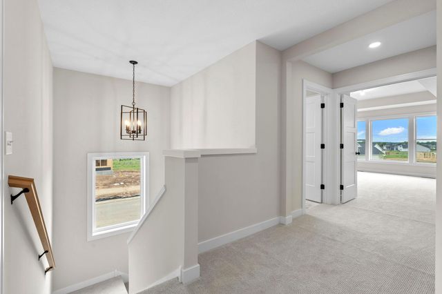 3779 Knightsbridge Lane N, Lake Elmo, MN 55042
