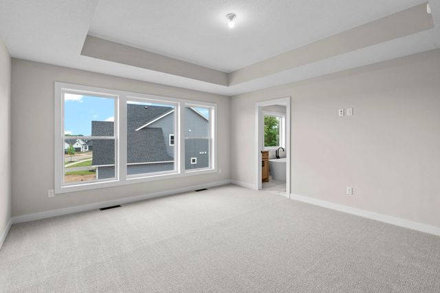 3779 Knightsbridge Lane N, Lake Elmo, MN 55042