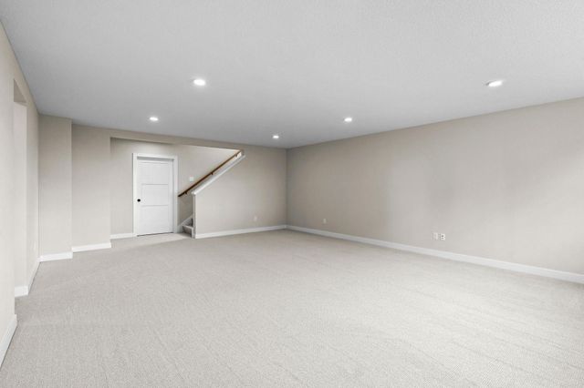3779 Knightsbridge Lane N, Lake Elmo, MN 55042