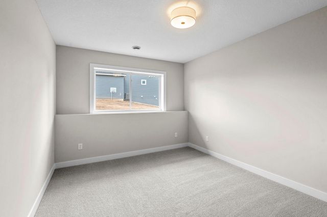 3779 Knightsbridge Lane N, Lake Elmo, MN 55042