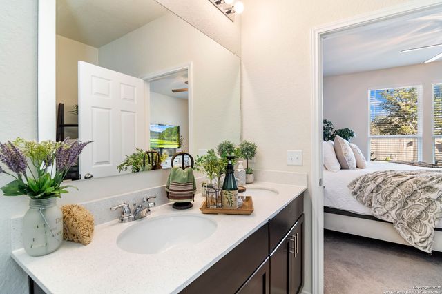 11318 Long Rider, San Antonio, TX 78254