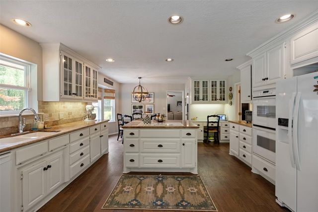 714 Long Circle, Norman, OK 73071