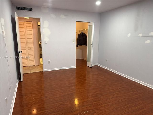 9301 SW 92nd Ave A102, Miami, FL 33176